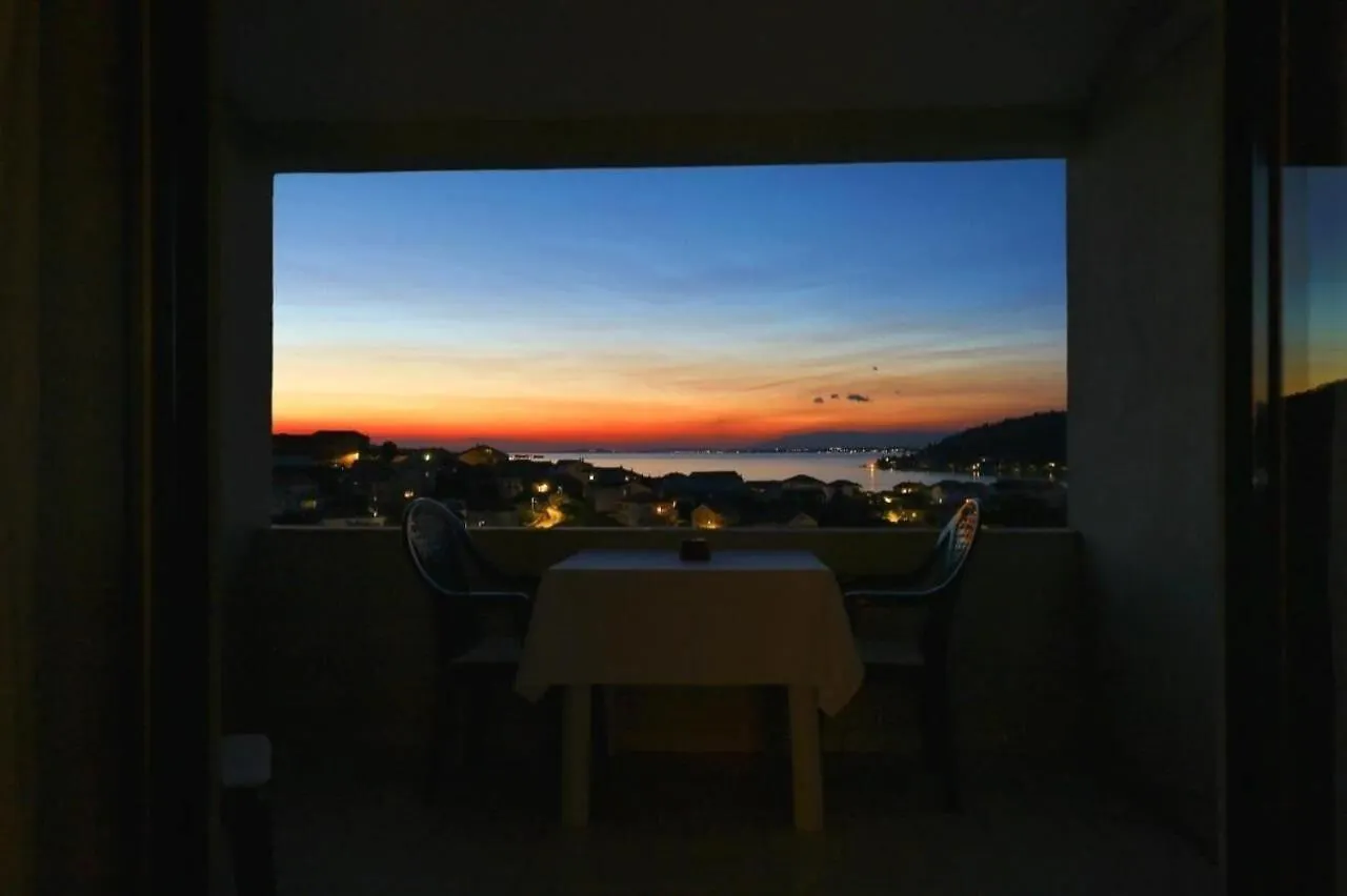 Apartments Novis Kali Croatia