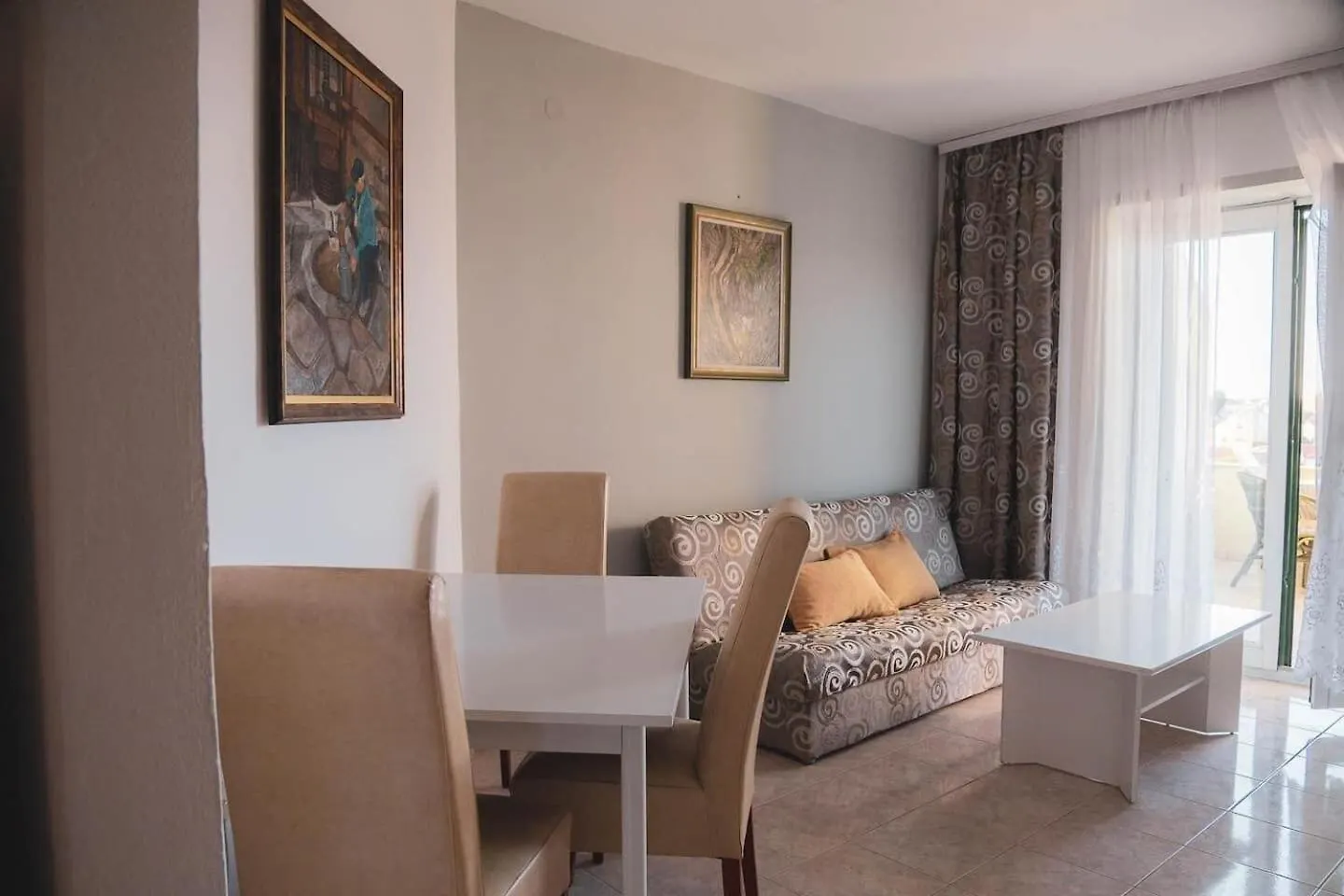 Apartments Novis Kali