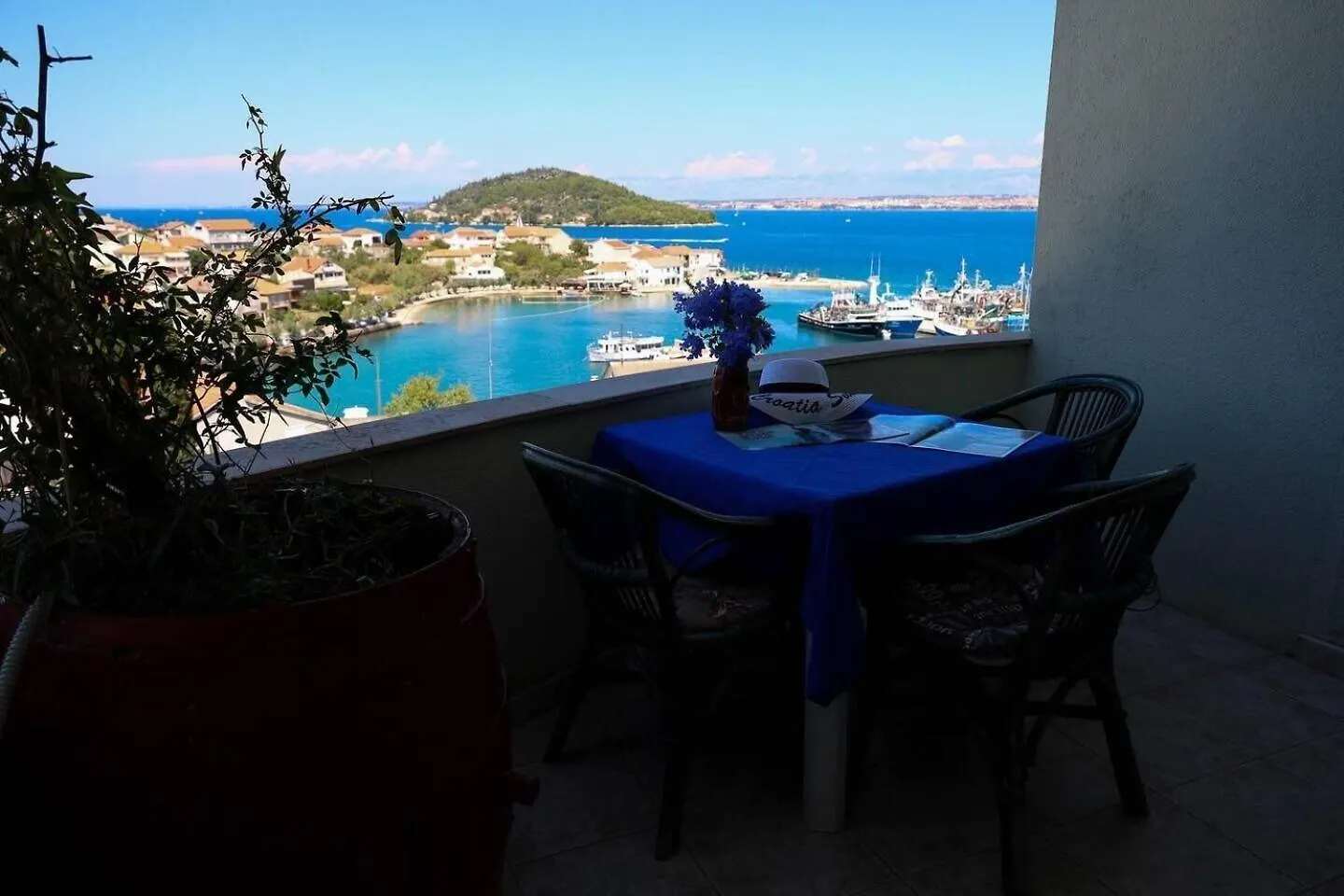 Apartments Novis Kali