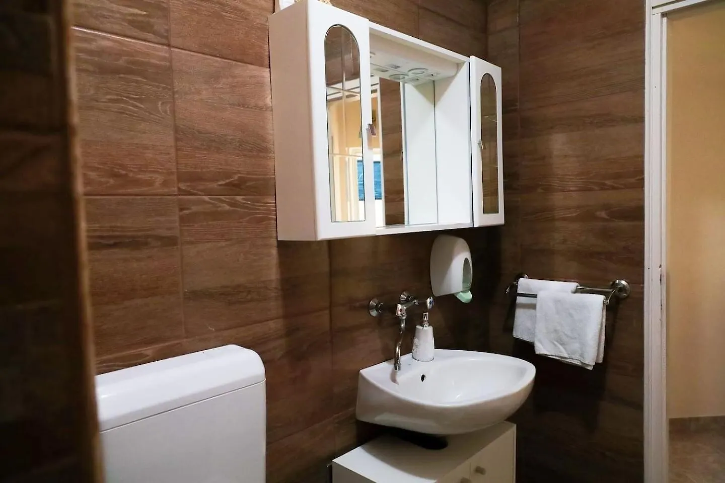 Apartments Novis Kali
